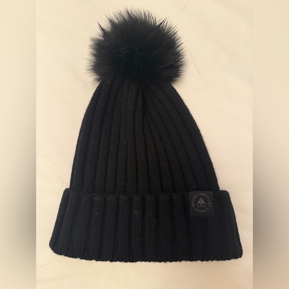 Moose Knuckles Black Ribbed Beanie with Pom-Pom